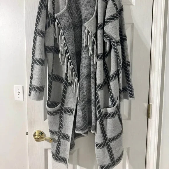 Adrienne Vittadini Gray Plaid Cardigan with Fringe - Picture 2 of 6